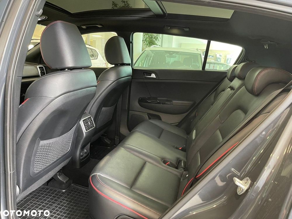 Kia Sportage - 11