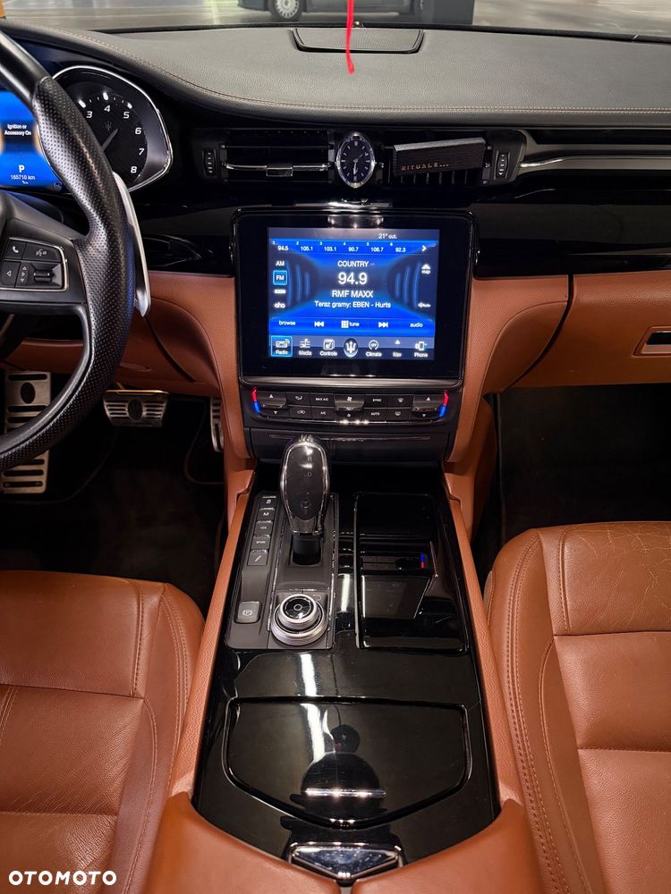 Maserati Quattroporte GranSport S - 11