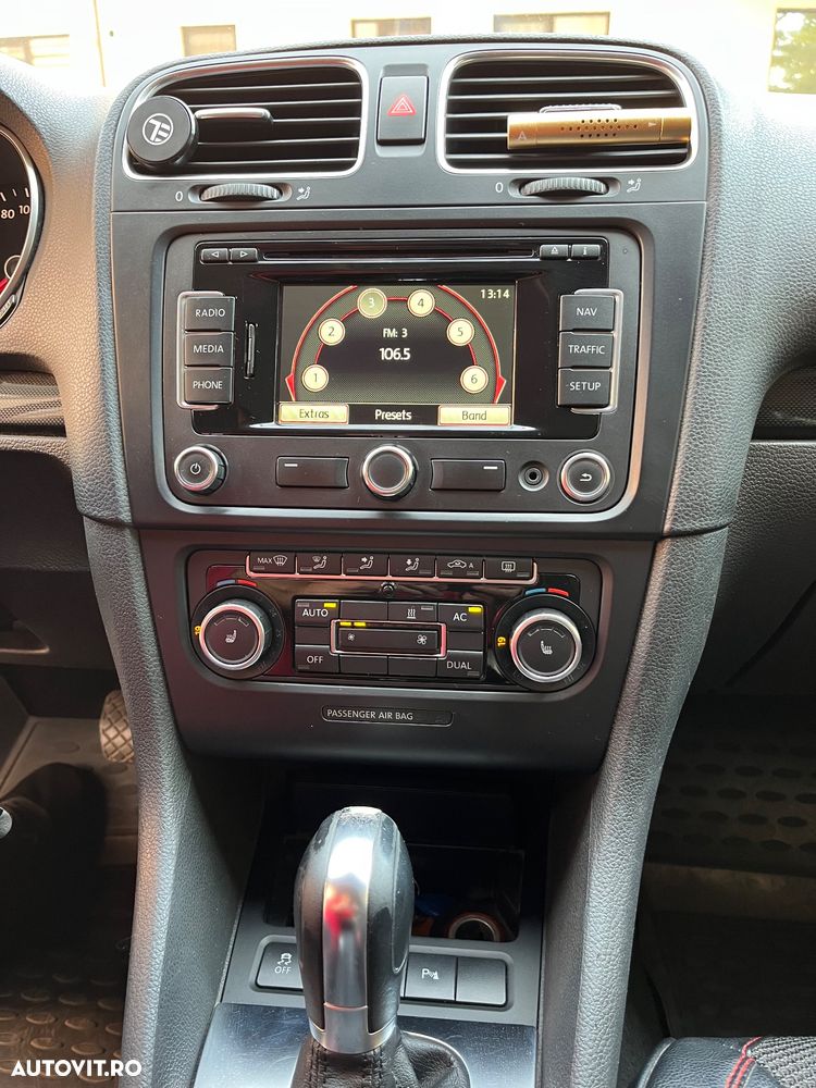 Volkswagen Golf - 11