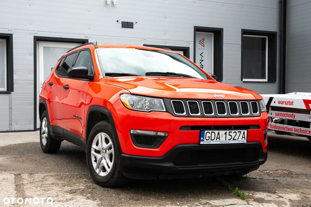 Jeep Compass - 2