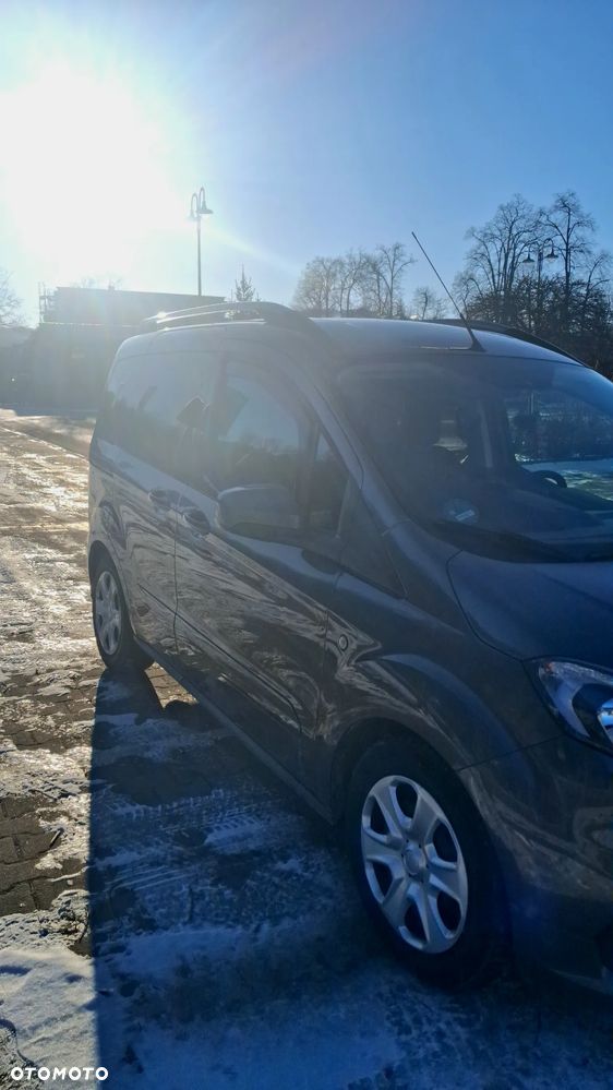 Ford Tourneo Courier 1.0 EcoBoost Titanium - 5