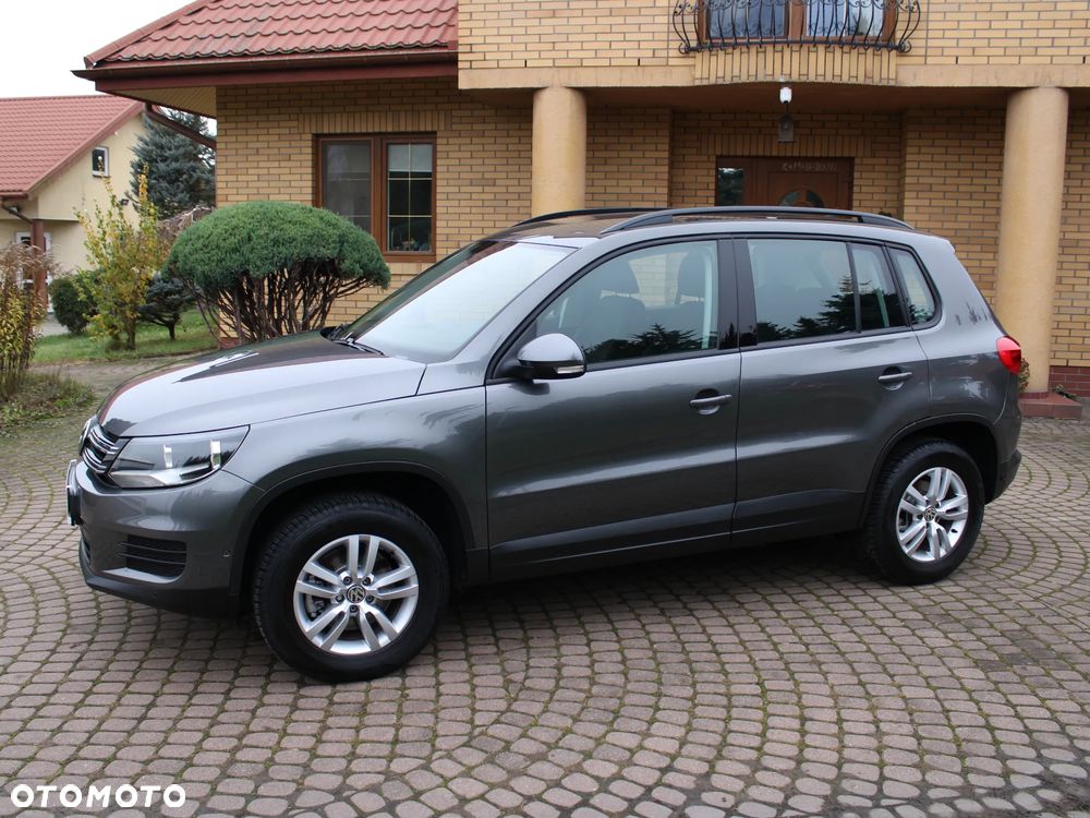 Volkswagen Tiguan - 4
