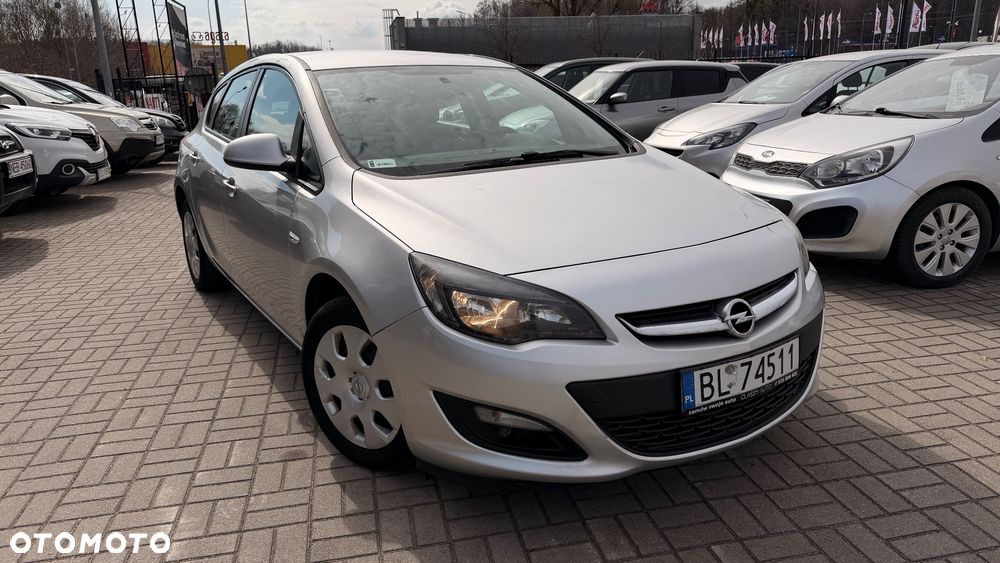 Opel Astra 1.4 T Cosmo - 23