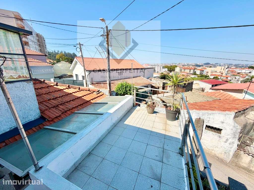 2 Casas Térreas com Espaço Exterior - Oliveira do Douro -Junto à N2... - Grande imagem: 2/22