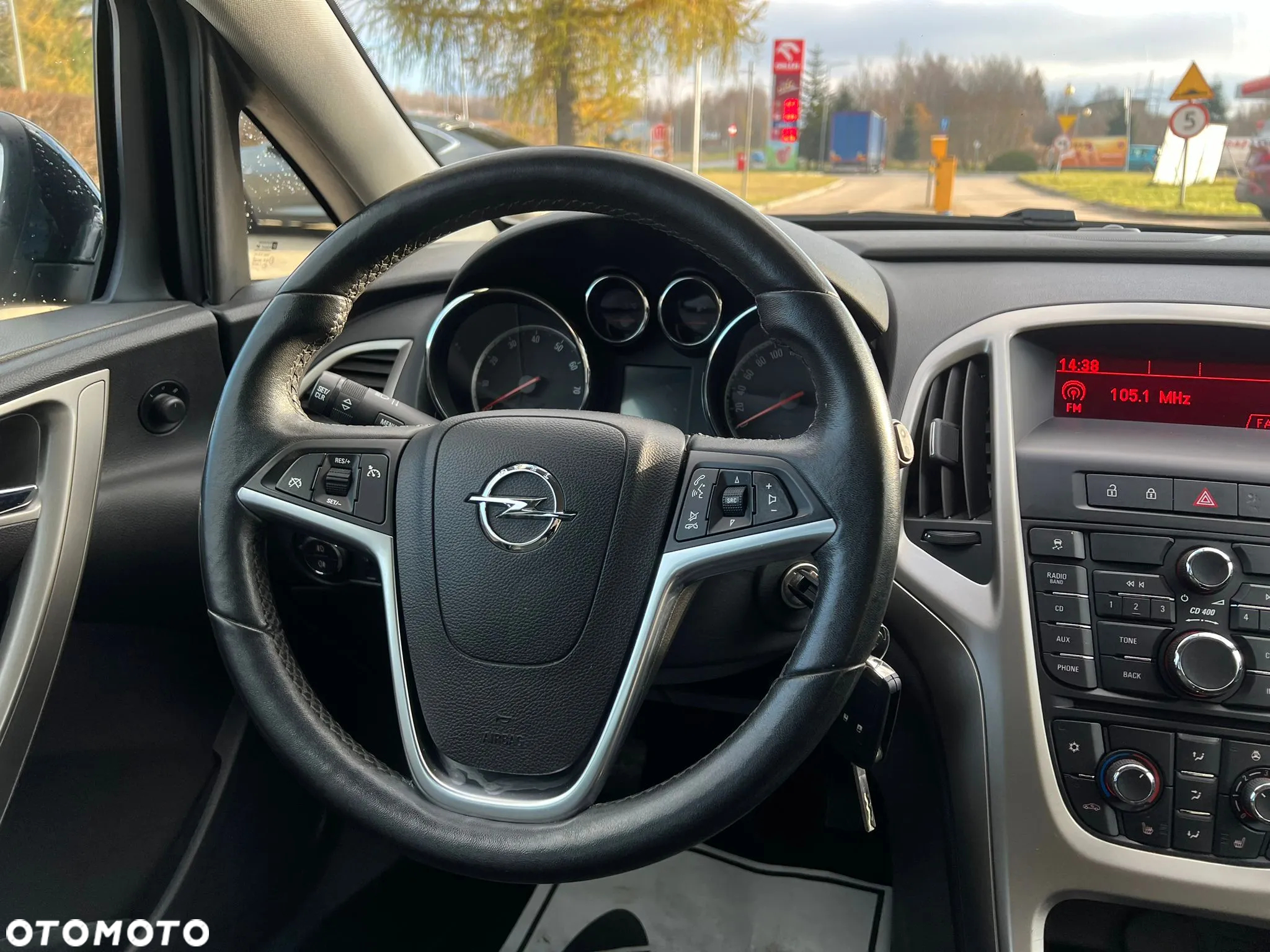 Opel Astra 1.4 Turbo Cosmo - 29
