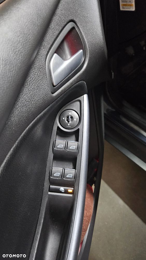 Ford Focus - 10