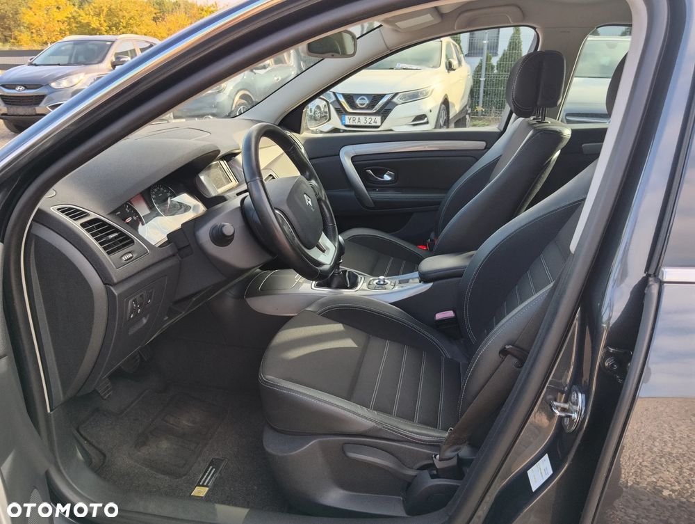 Renault Laguna - 8