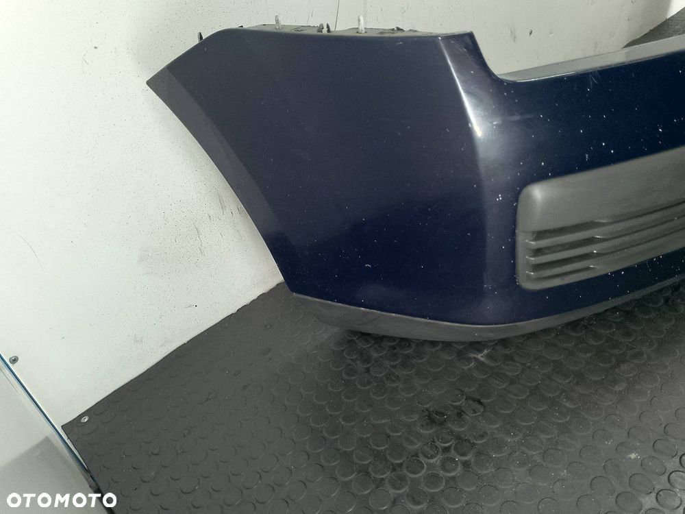 ZDERZAK PRZÓD FORD FOCUS II V3 - 3