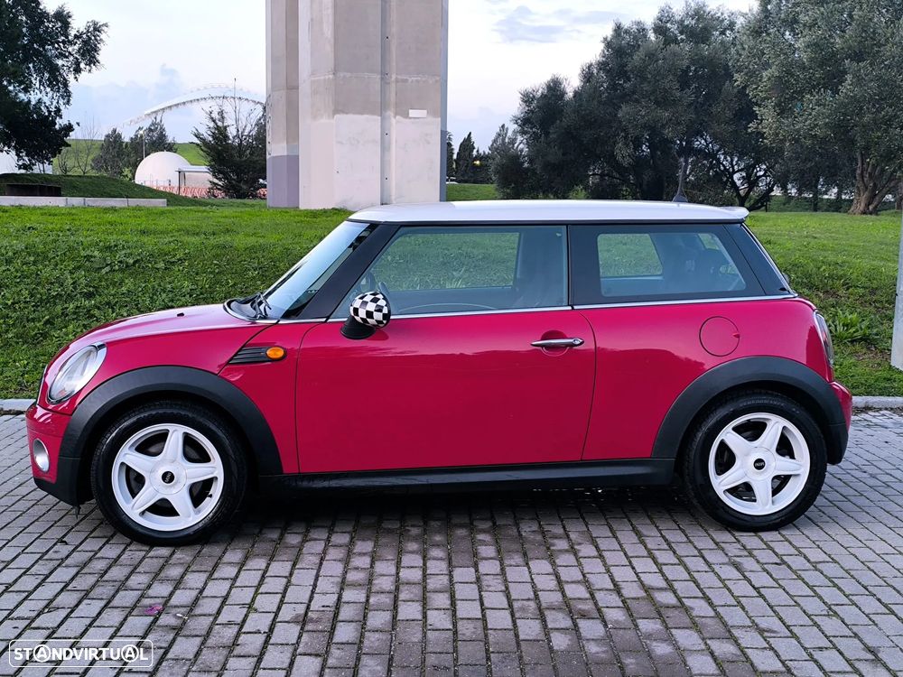 MINI 3 Portas Cooper D - 2