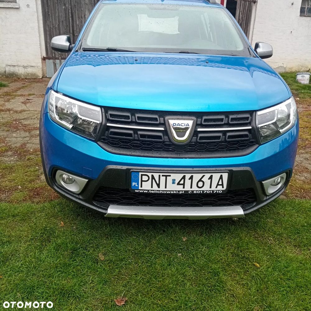 Dacia Sandero Stepway TCe 90 (S&S) Celebration - 1