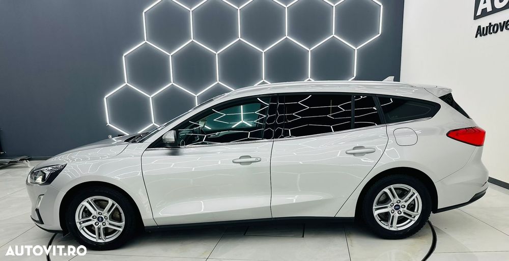 Ford Focus 1.5 EcoBlue Start-Stopp-System COOL&CONNECT DESIGN - 35