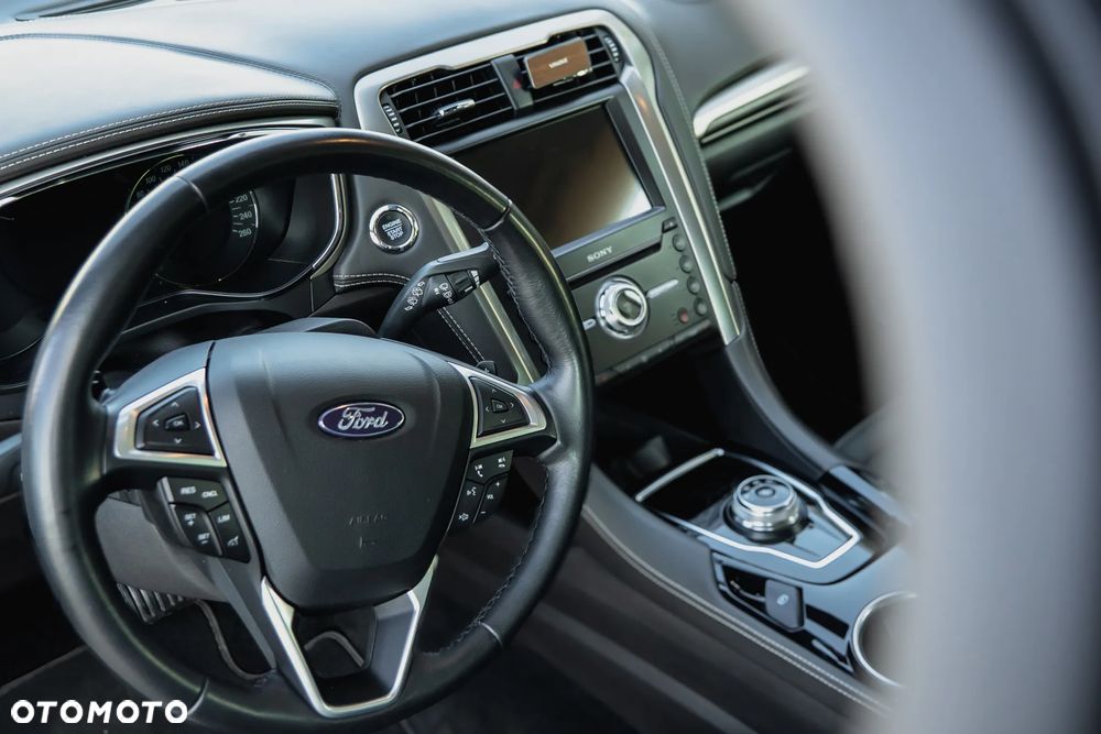 Ford Mondeo 2.0 EcoBlue Vignale AWD - 22