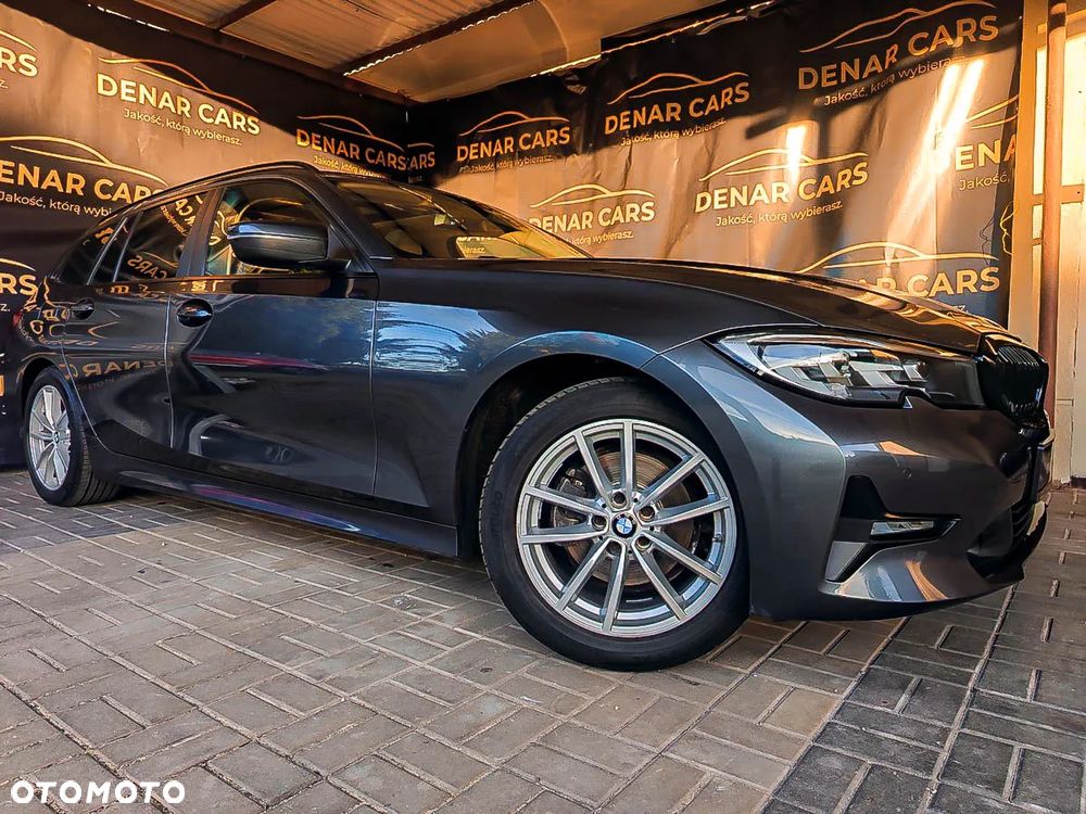 BMW Seria 3 320i Luxury Line Purity - 19