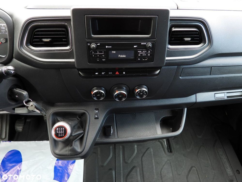 Renault MASTER KONTENER WINDA 8 PALET TEMPOMAT LEDY BLIŹNIACZE KOŁA KLIMATYZACJA  165KM - 34