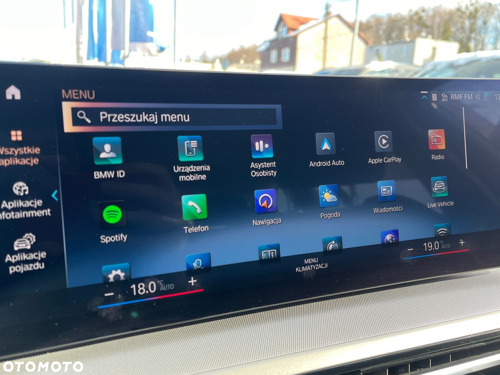 BMW Seria 3 318i - 22