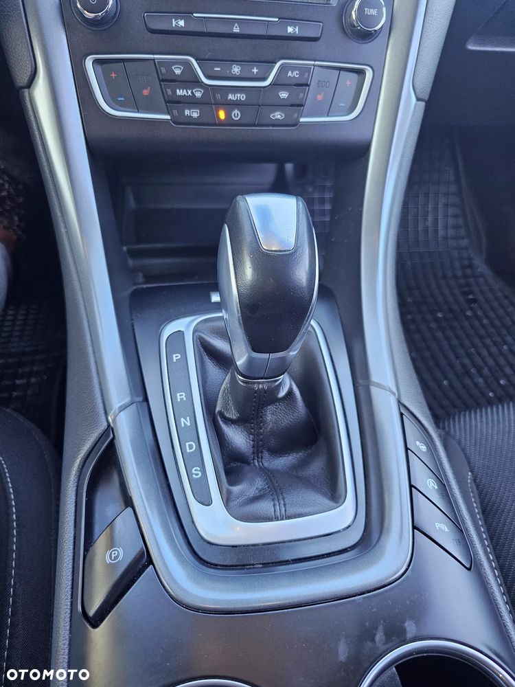 Ford Mondeo 2.0 TDCi STart-Stopp PowerShift-Aut Titanium - 9