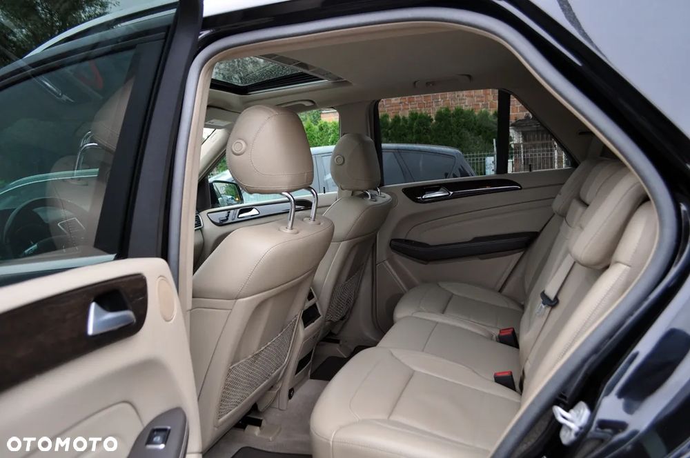 Mercedes-Benz ML 350 4MATIC BlueEFFICIENCY 7G-TRONIC Edition 1 - 28