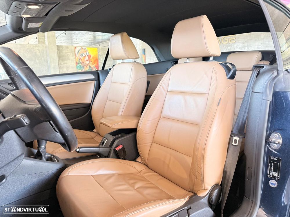 VW Golf Cabriolet 1.2 TSI BlueMotion Exclusive - 17