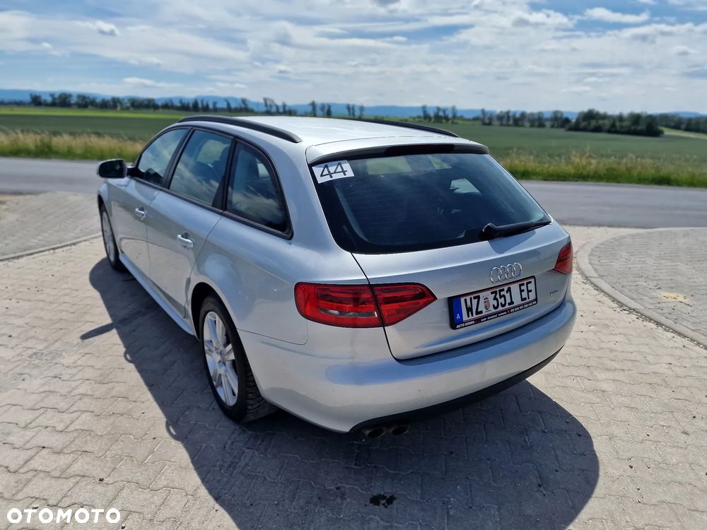 Audi A4 Avant 2.0 TDI DPF quattro Ambition - 15
