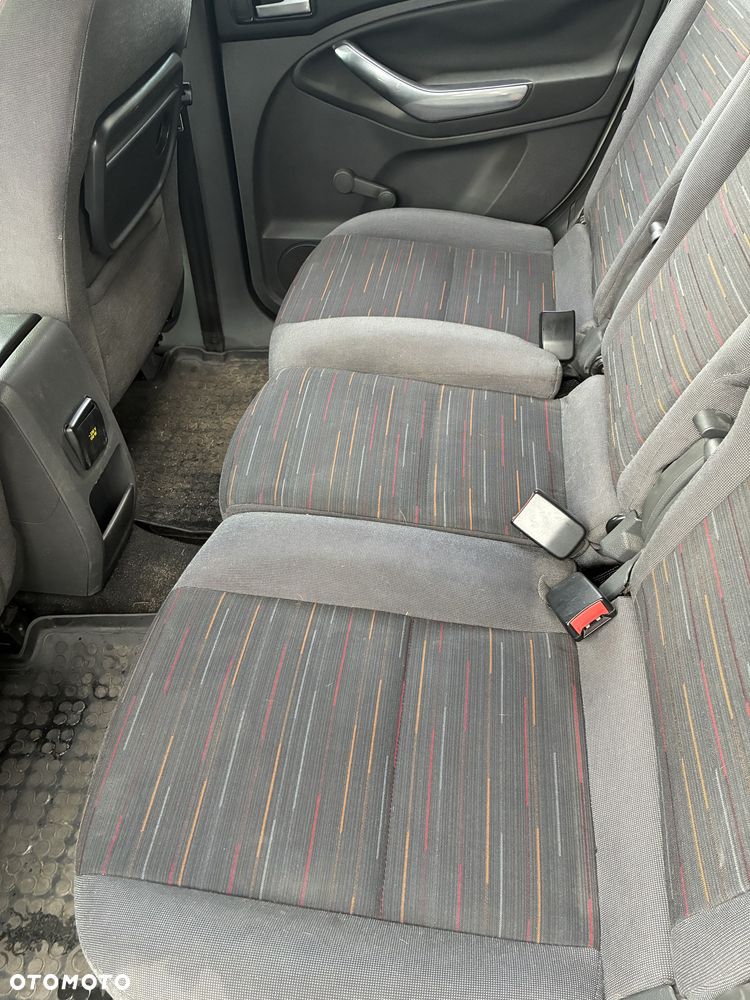 Ford C-MAX - 8