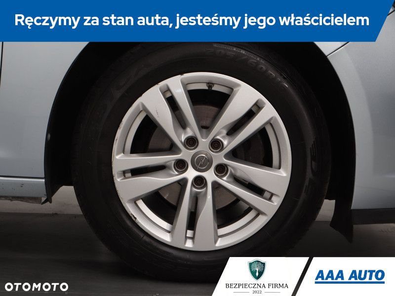Opel Astra - 16