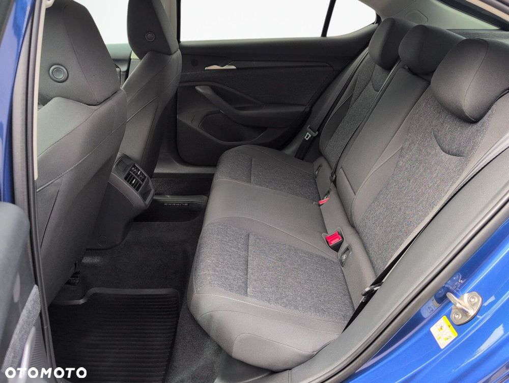 Skoda Superb 1.5 TSI mHEV Essence DSG - 10