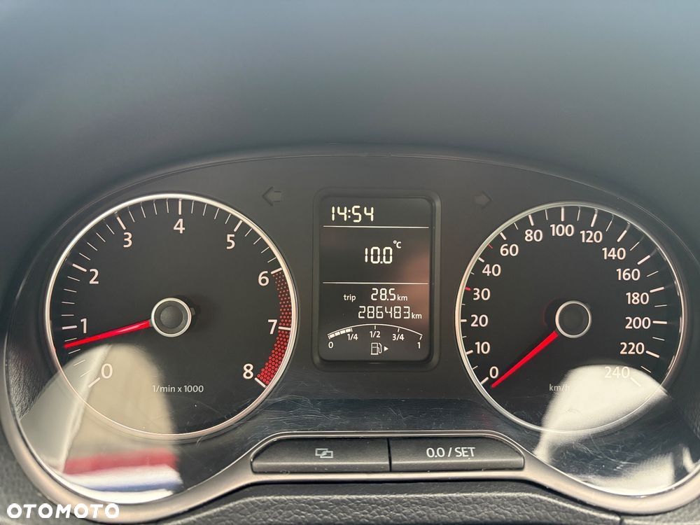 Volkswagen Polo 1.2 TSI Style - 16