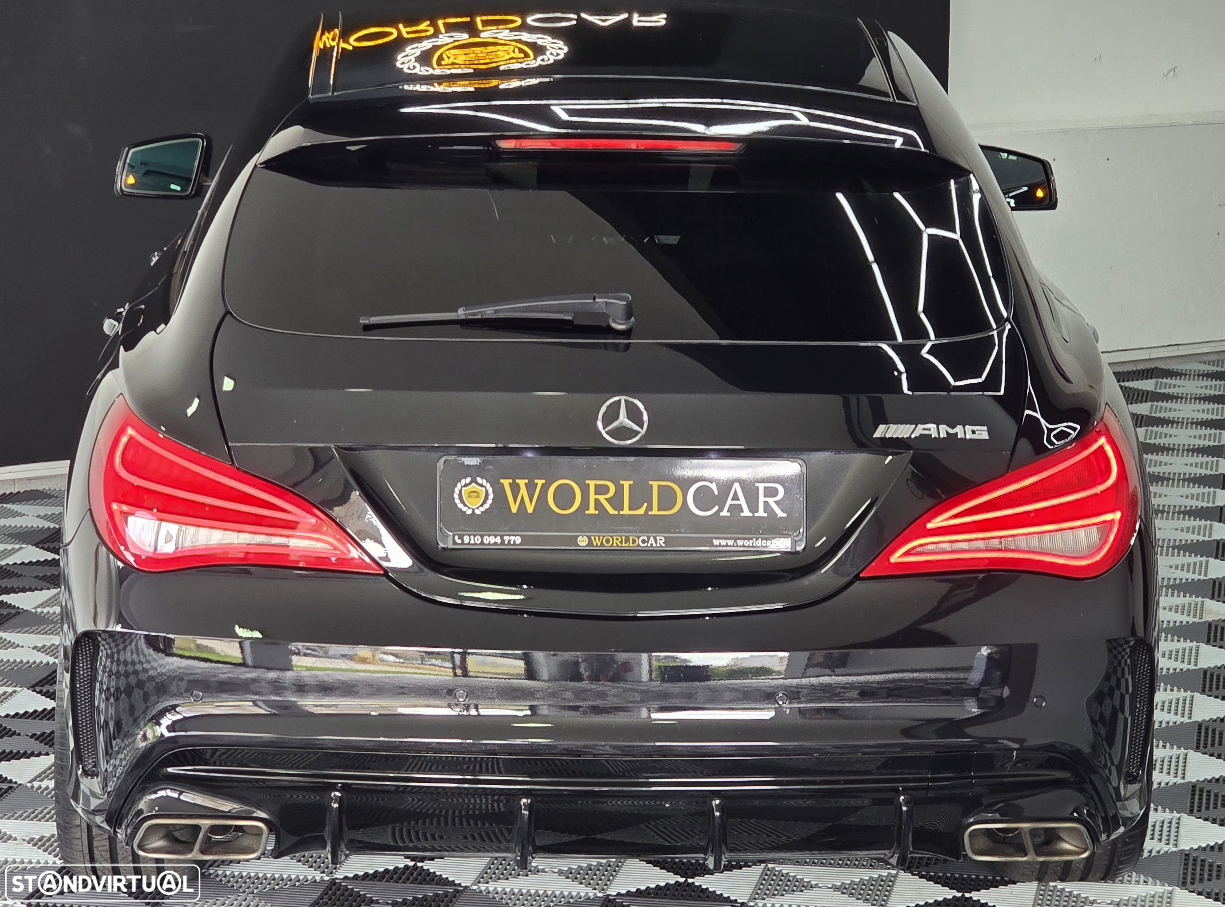 Mercedes-Benz CLA 220 d Shooting Brake AMG Line Aut. - 32