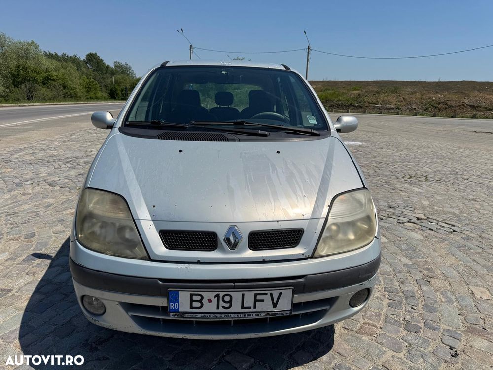 Renault Scenic 1.6 Expression - 11