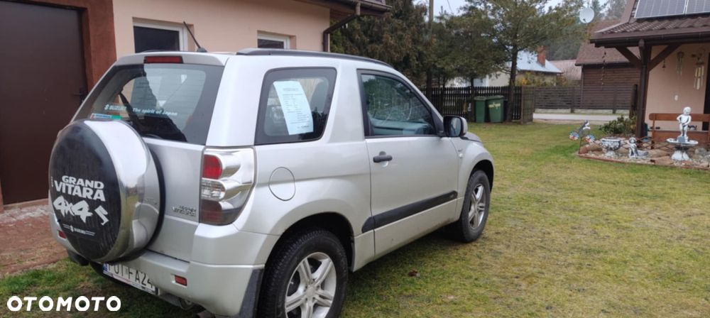 Suzuki Grand Vitara 1.6 - 10