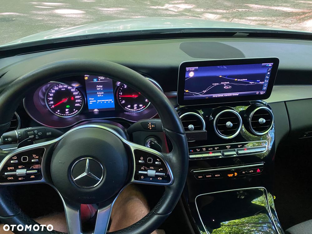 Mercedes-Benz Klasa C 220 d 9G-TRONIC Avantgarde - 22