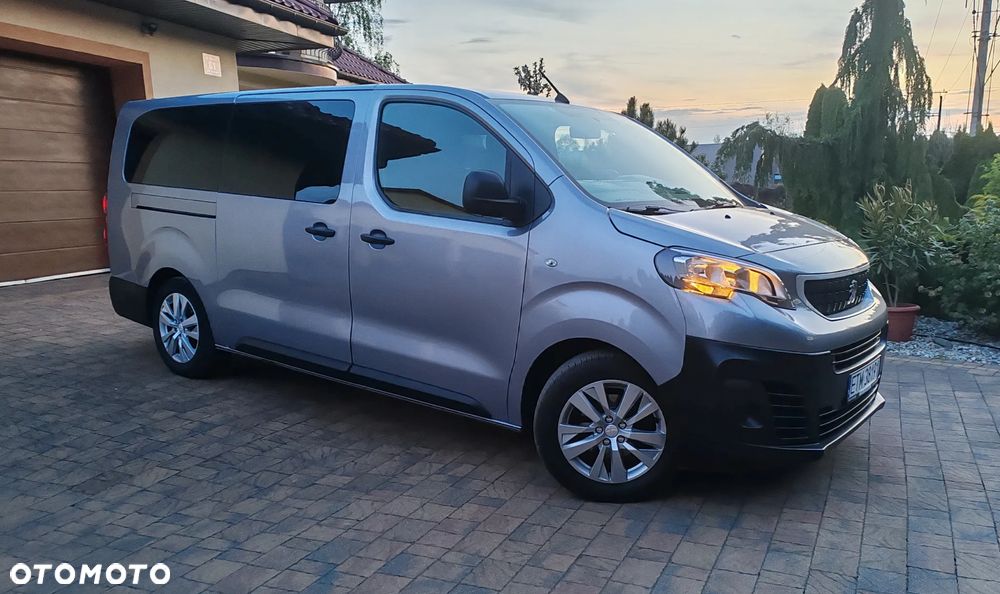 Peugeot Traveller 1.5 BlueHDi Long Business - 1