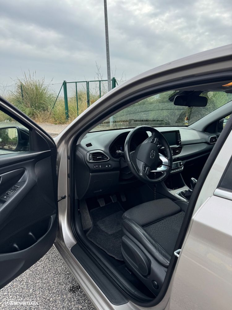 Hyundai i30 Fastback 1.0 T-GDI Style - 7