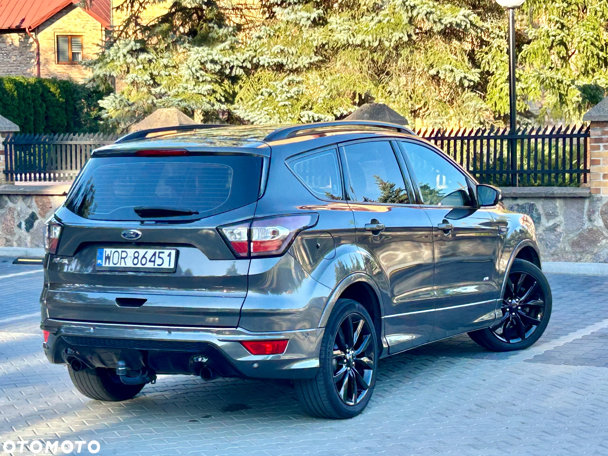 Ford Kuga 2.0 TDCi 4x4 ST-Line - 28