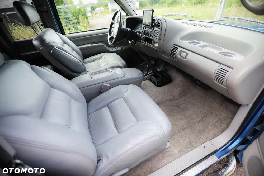 Chevrolet Silverado - 6