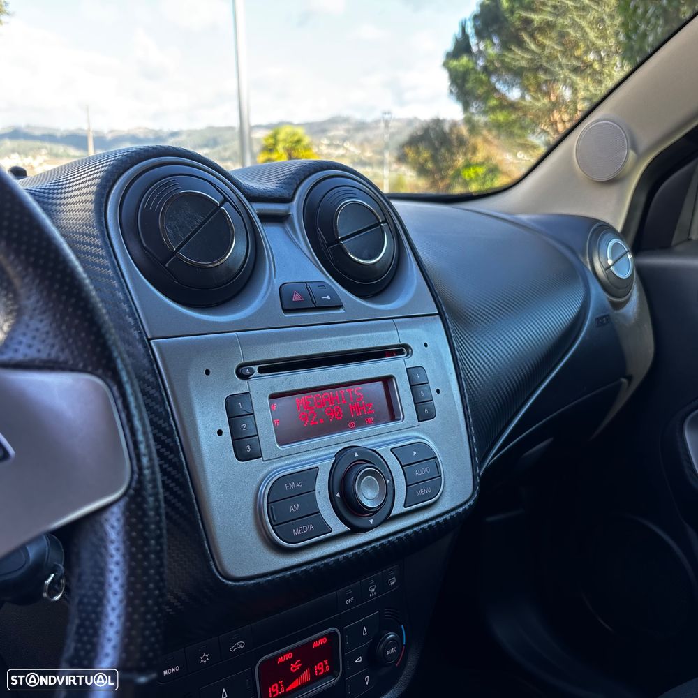Alfa Romeo MiTo 1.3 JTDM - 10