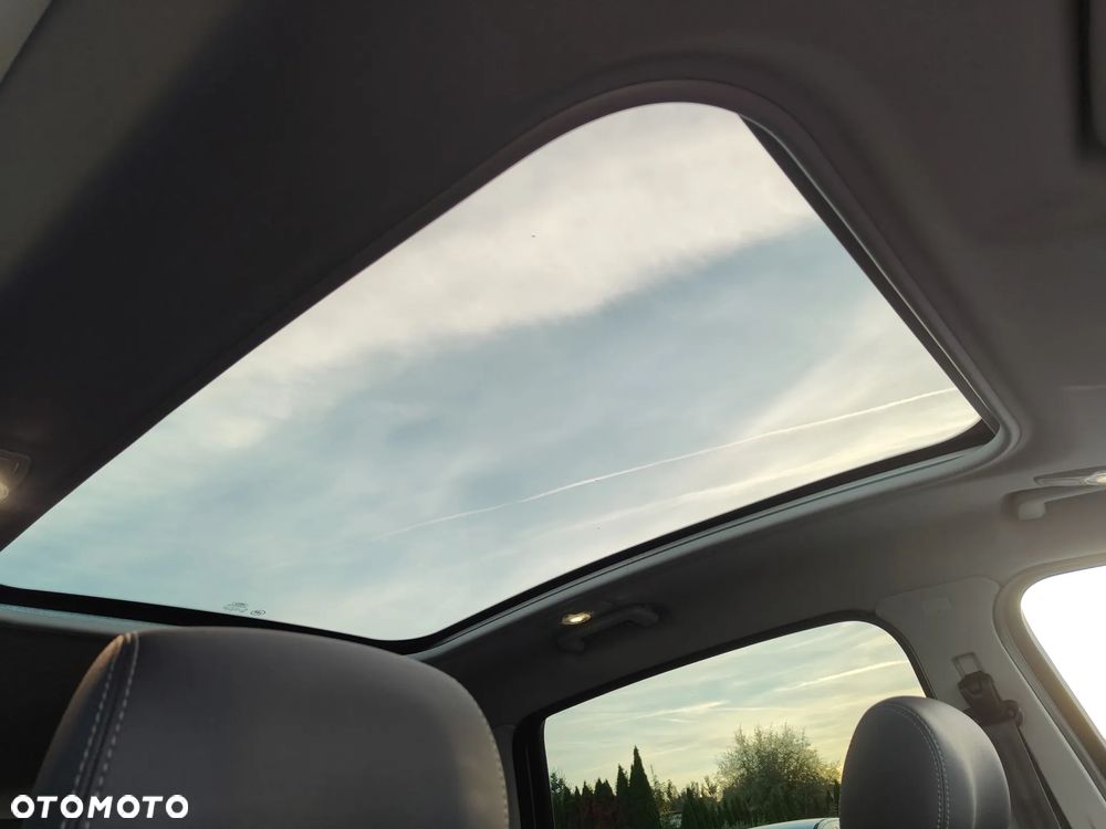 Ford S-Max - 26