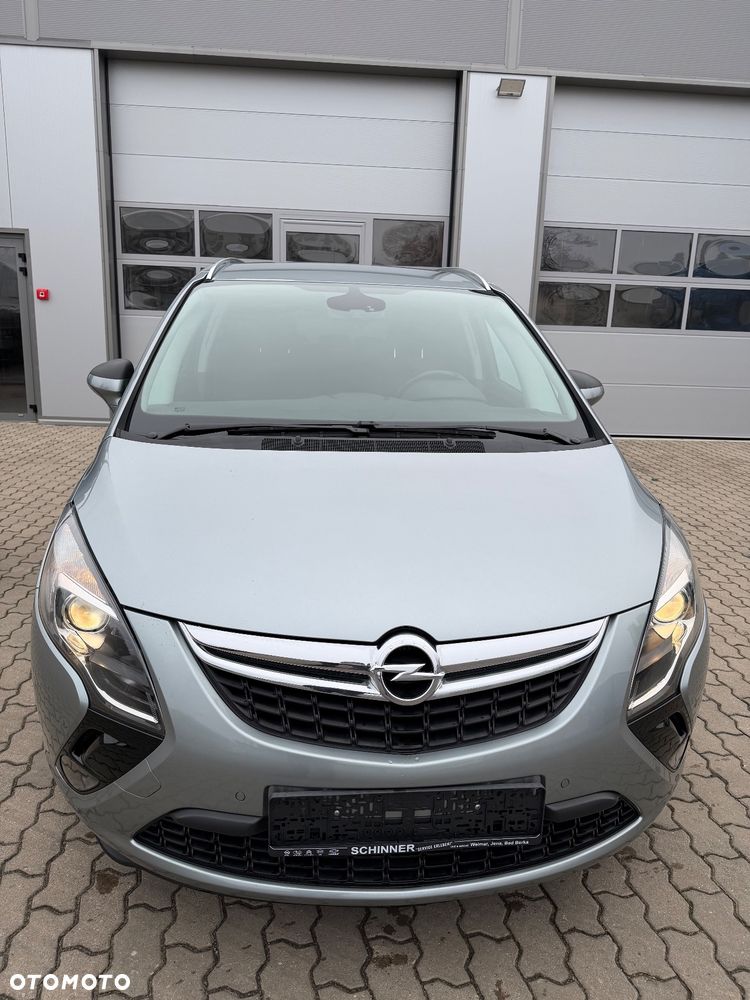 Opel Zafira - 9