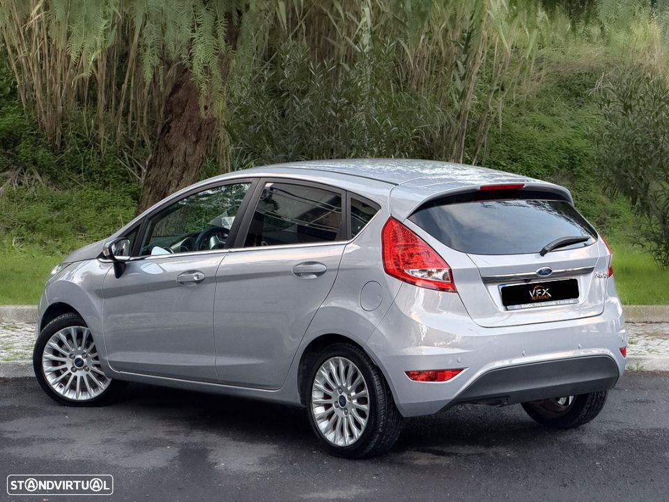 Ford Fiesta 1.4 TDCi Titanium - 2