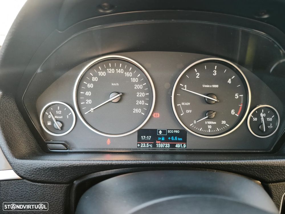 BMW 320 d EfficientDynamics Line Sport - 13