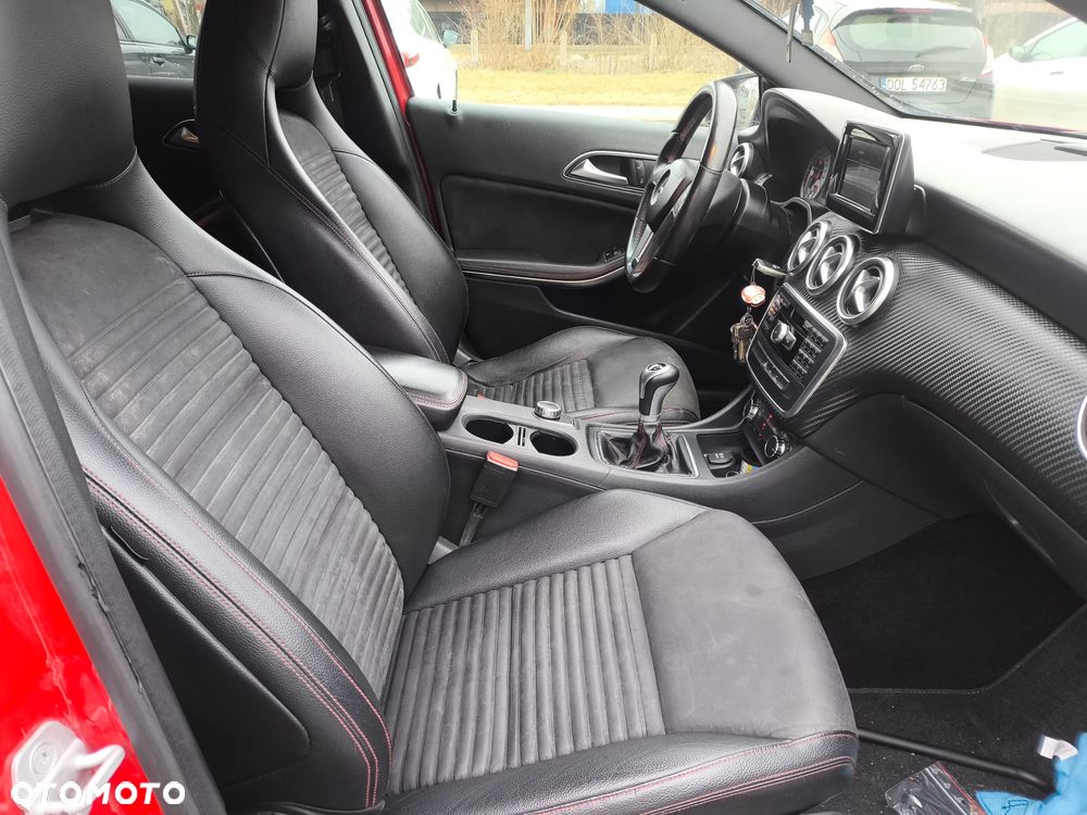 Mercedes-Benz Klasa A 180 (BlueEFFICIENCY) AMG Sport - 9