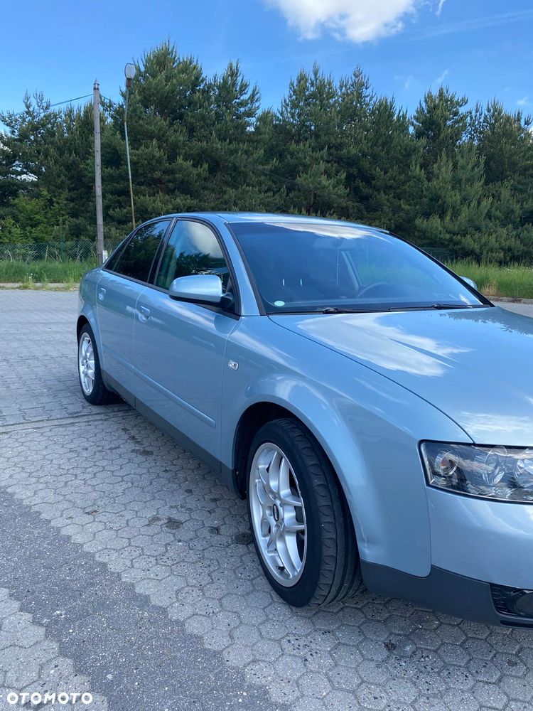Audi A4 Limousine 1.6 - 3