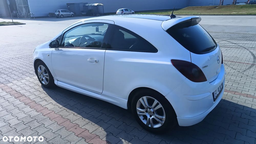 Opel Corsa 1.4 16V Limited Edition - 25