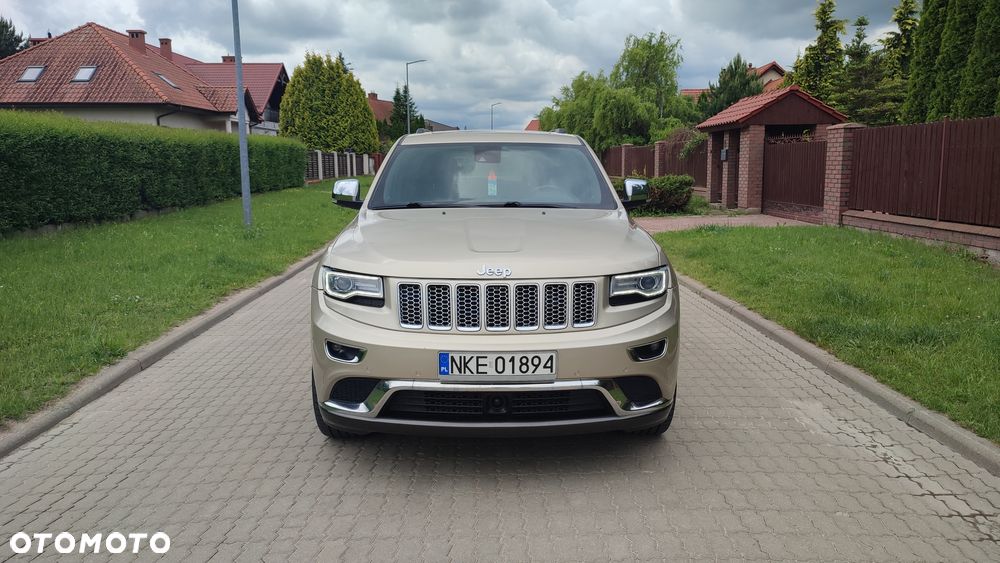 Jeep Grand Cherokee - 1