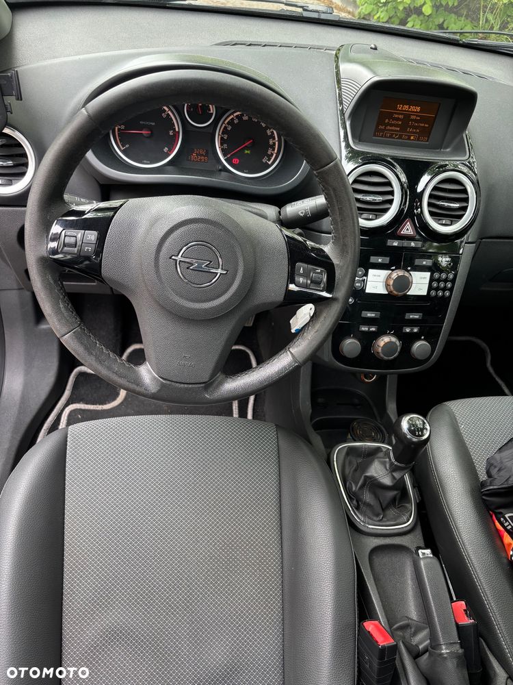 Opel Corsa 1.3 CDTI - 10