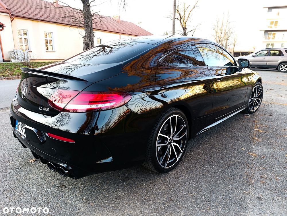Mercedes-Benz Klasa C AMG 43 4Matic AMG Speedshift TCT 9G - 22