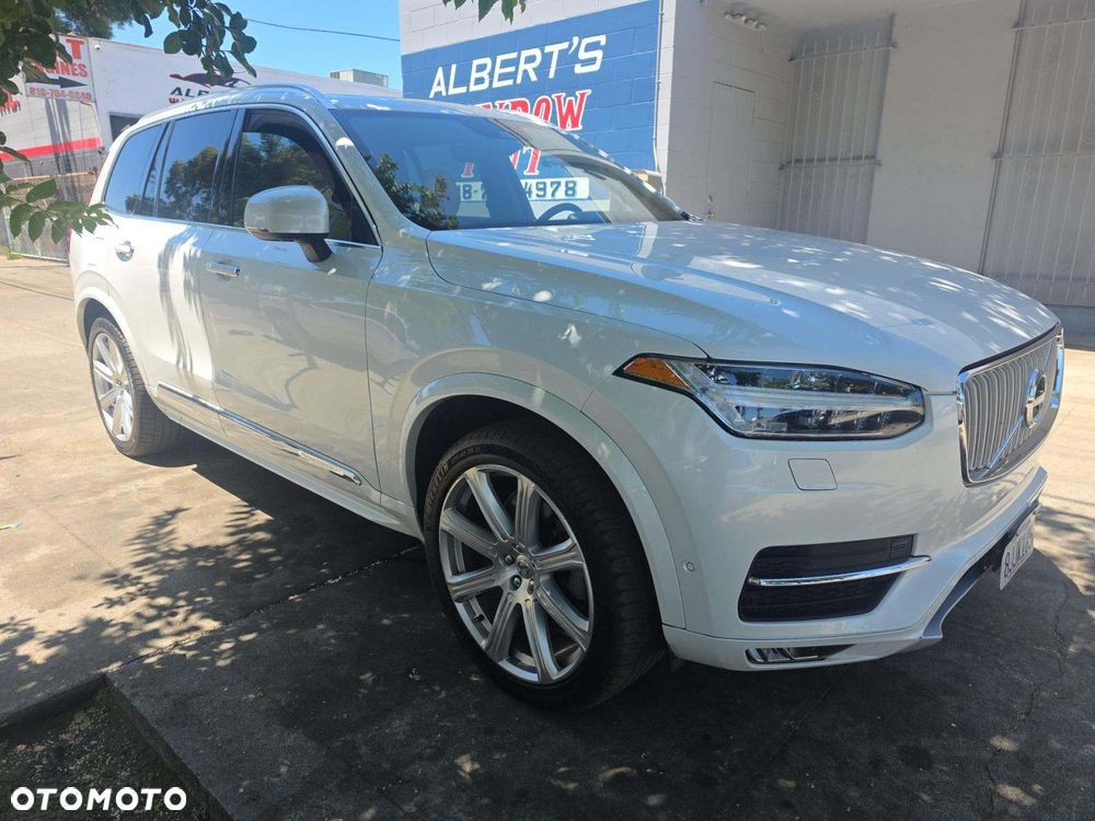 Volvo XC 90 - 3