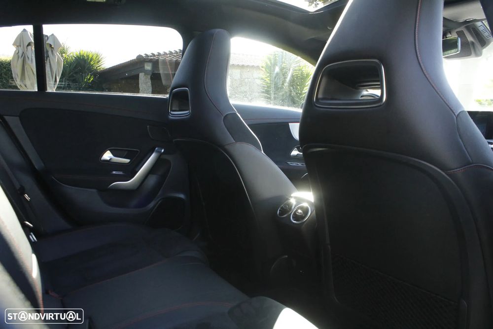 Mercedes-Benz CLA 250 e 8G-DCT AMG Line - 41