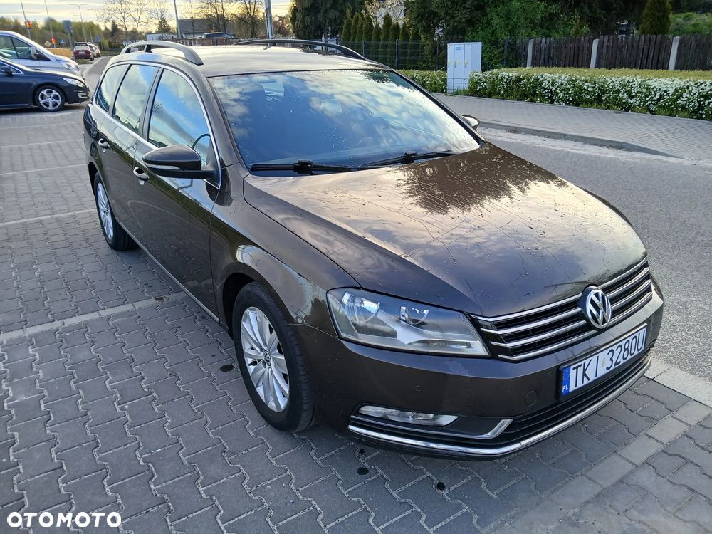 Volkswagen Passat 1.6 TDI Comfortline - 2