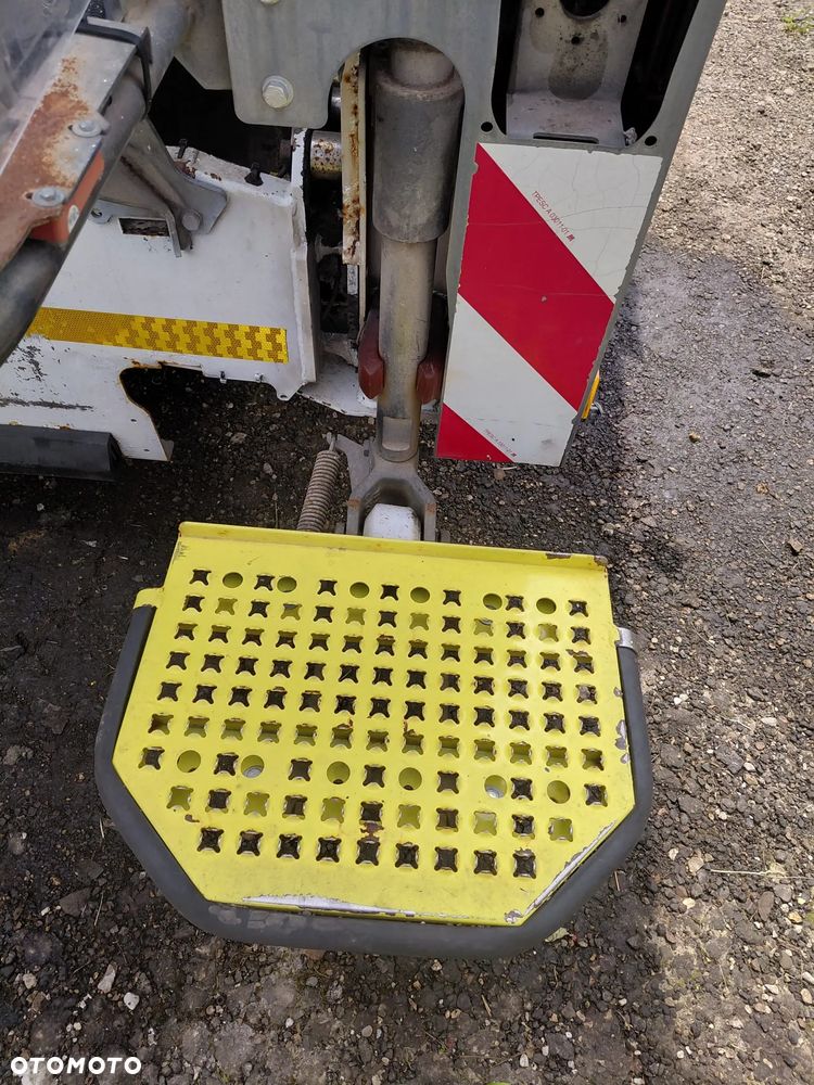 Stopy stopnie ładowacza Śmieciarka faun - 2